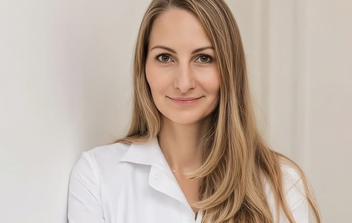Анна Левадная